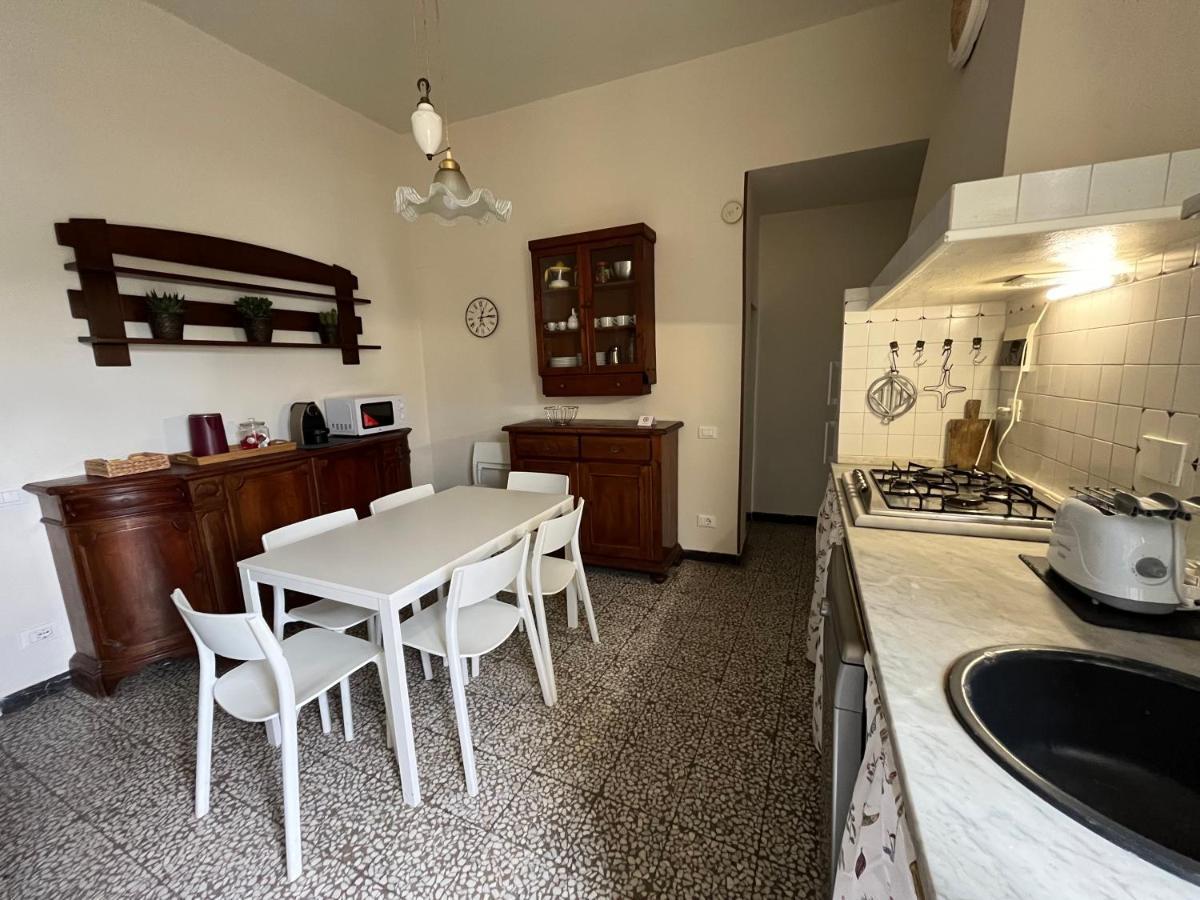 Apartment Dalla Mirella Firenze Eksteriør bilde